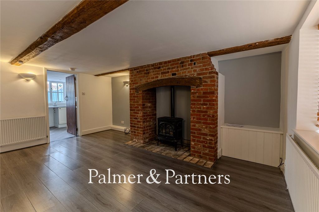 Property photo 3 of 16 Picture No. 11