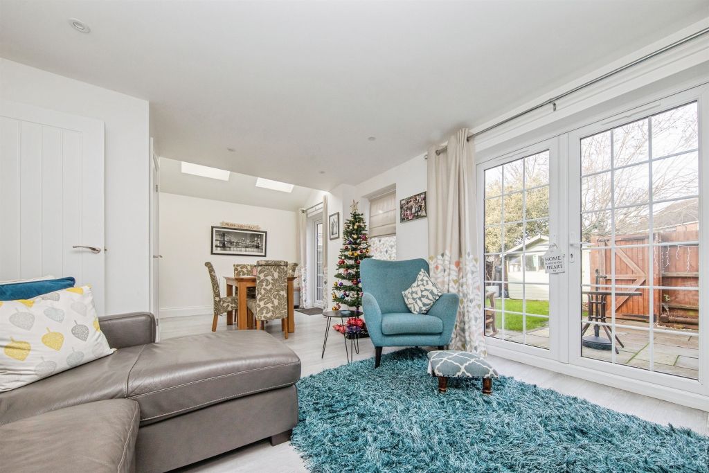 Property photo 2 of 15