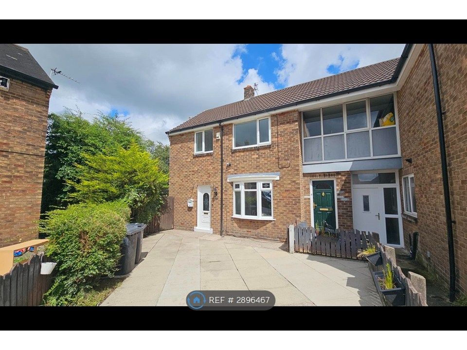Property photo 2 of 14