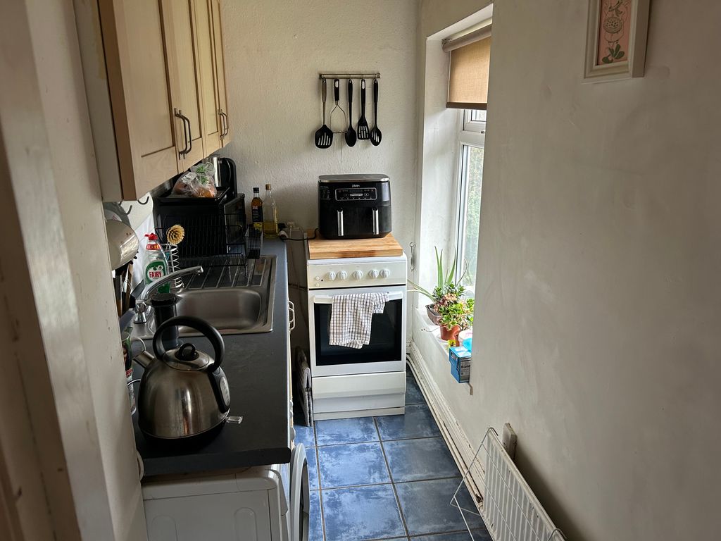 Property photo 3 of 4