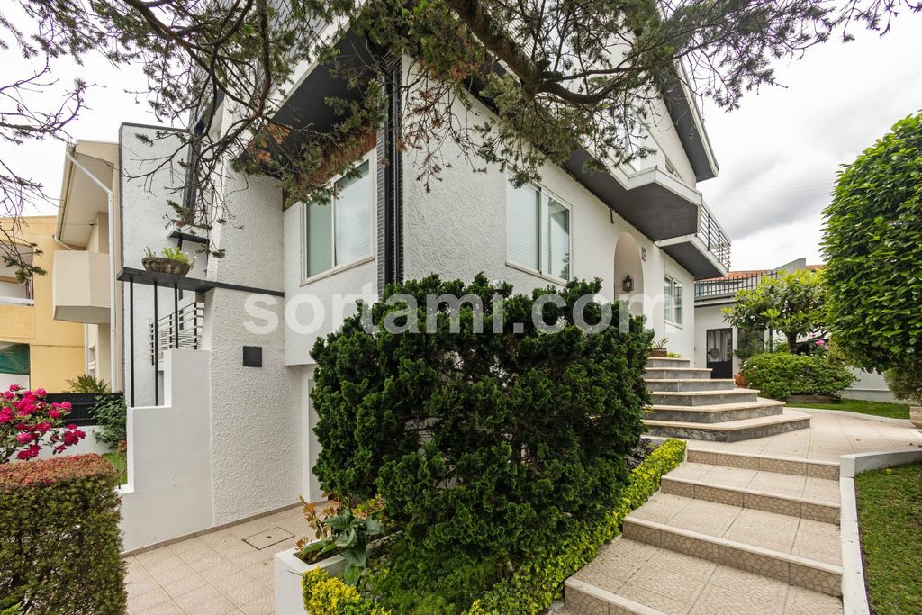 Property photo 1 of 56