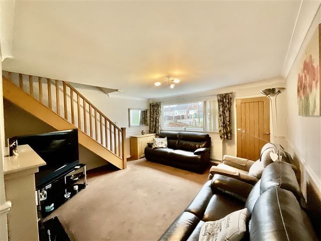 Property photo 2 of 21 Lounge