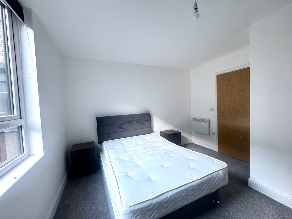 Property photo 2 of 5 Bedroom 1