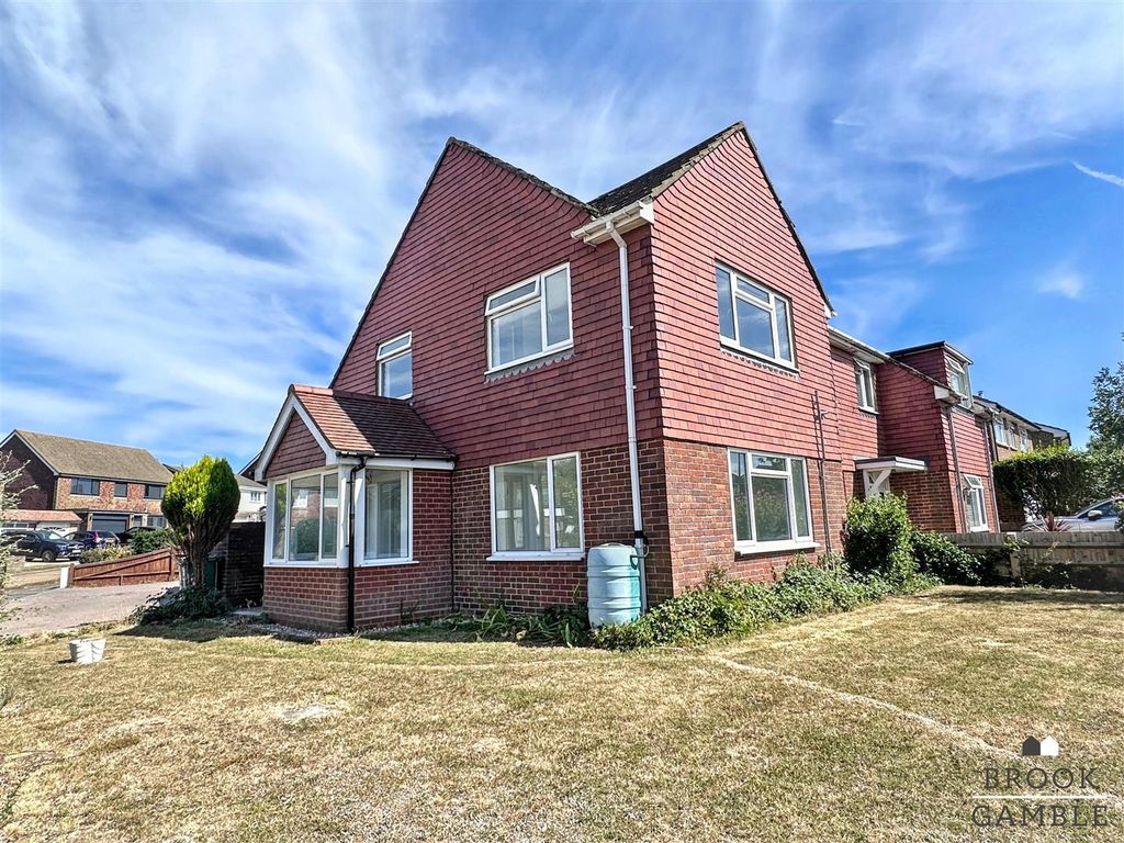 Property photo 1 of 21 01323 438506