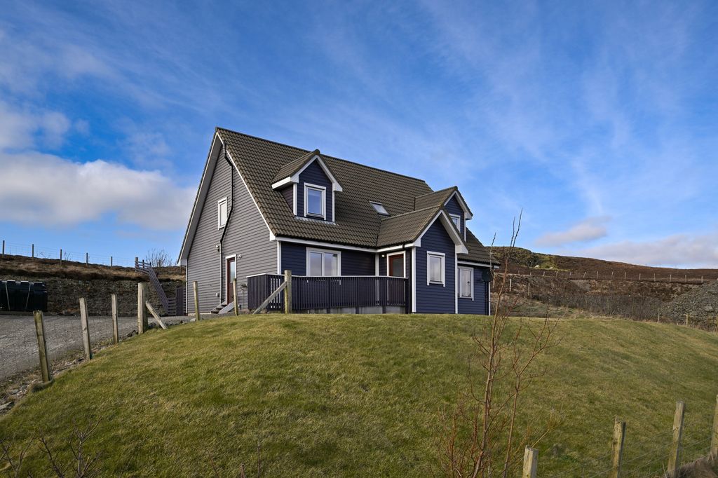 Property photo 1 of 57