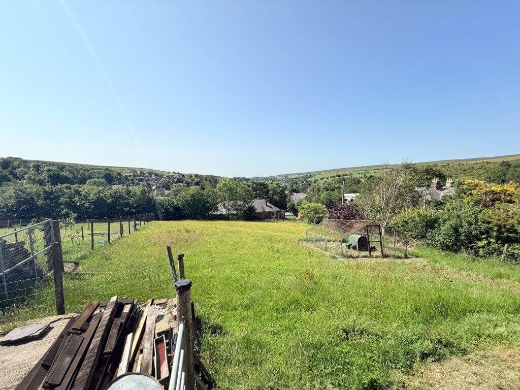 Property photo 3 of 33