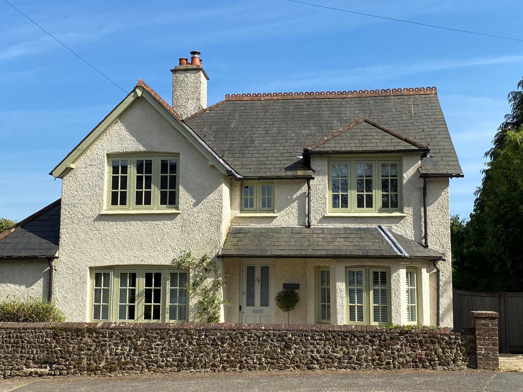 Property photo 1 of 22