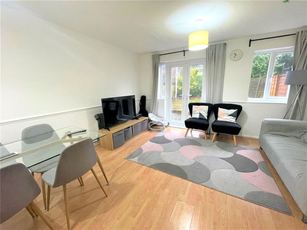 Property photo 2 of 10 Picture No. 15