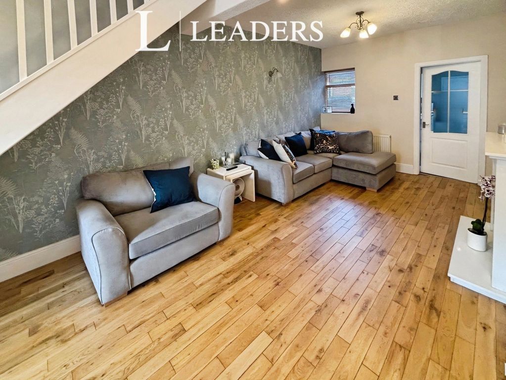 Property photo 3 of 13 Pbox-Img.Jpg