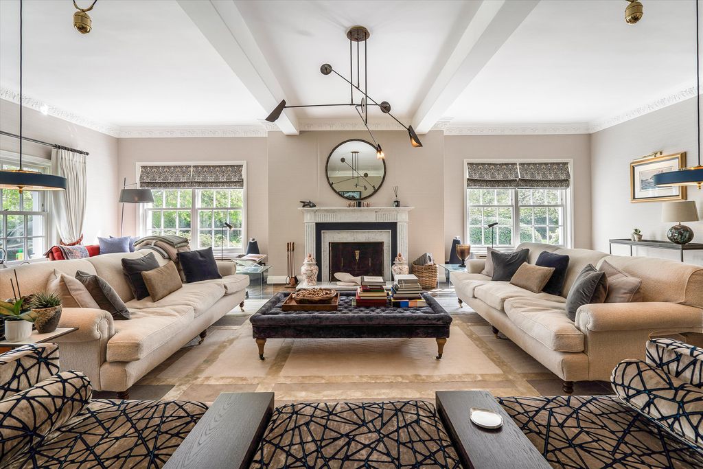 Property photo 2 of 19 Image