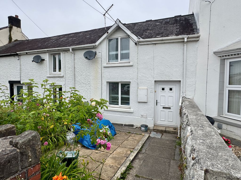 Property photo 1 of 11