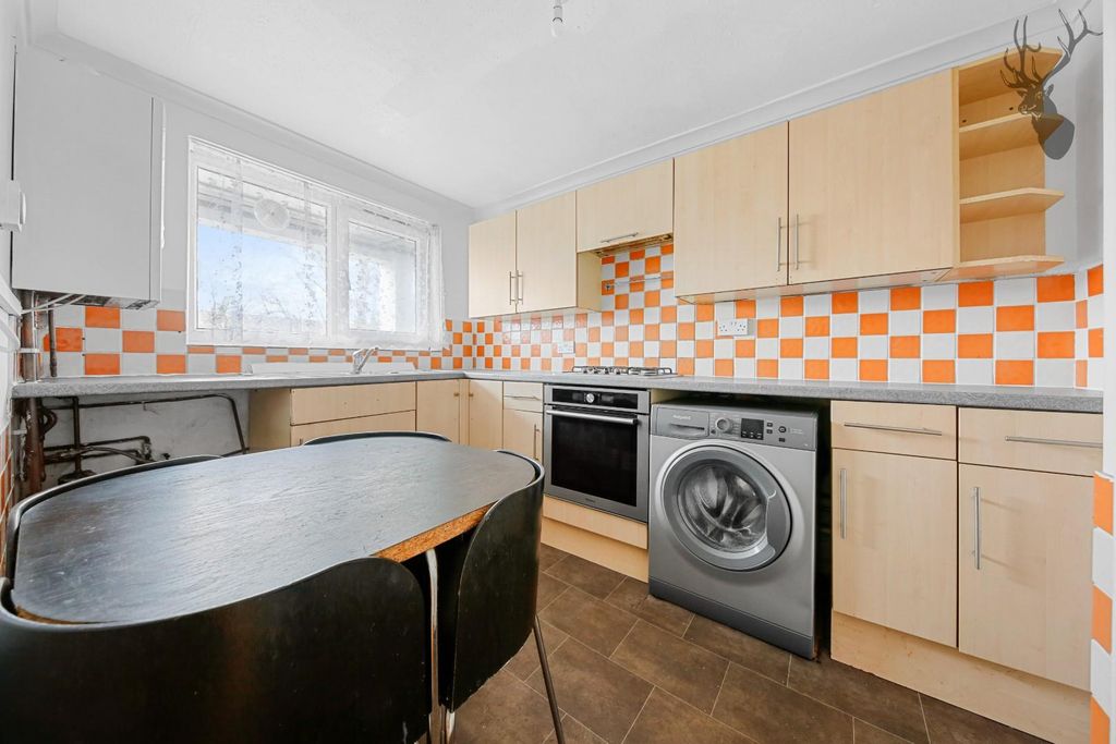 Property photo 3 of 15