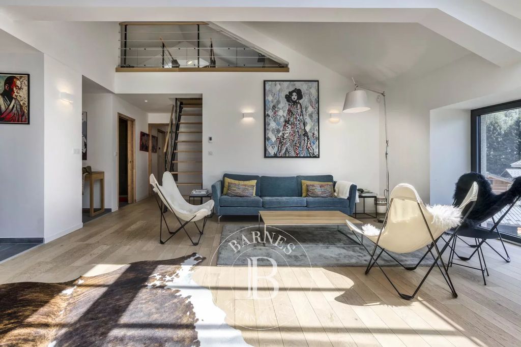 Property photo 3 of 27