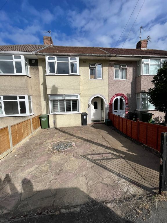 Property photo 1 of 7 A Well-Maintained Terraced House With A Paved Driv...