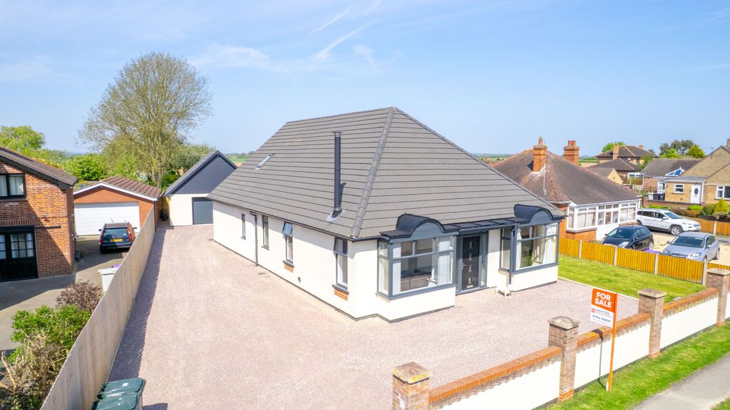 Property photo 1 of 47