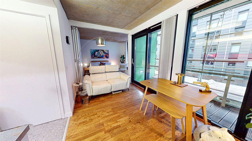 Property photo 3 of 7 Picture No. 03