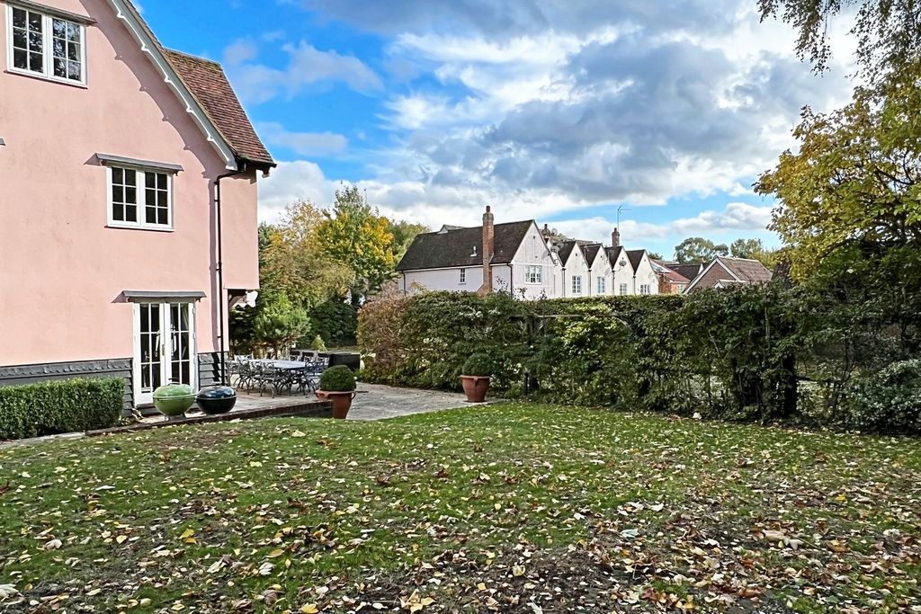 Property photo 3 of 21