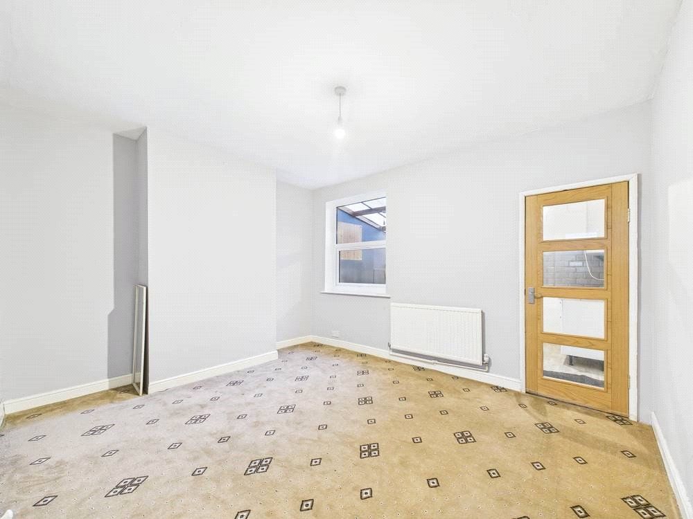 Property photo 2 of 10 Picture No. 03