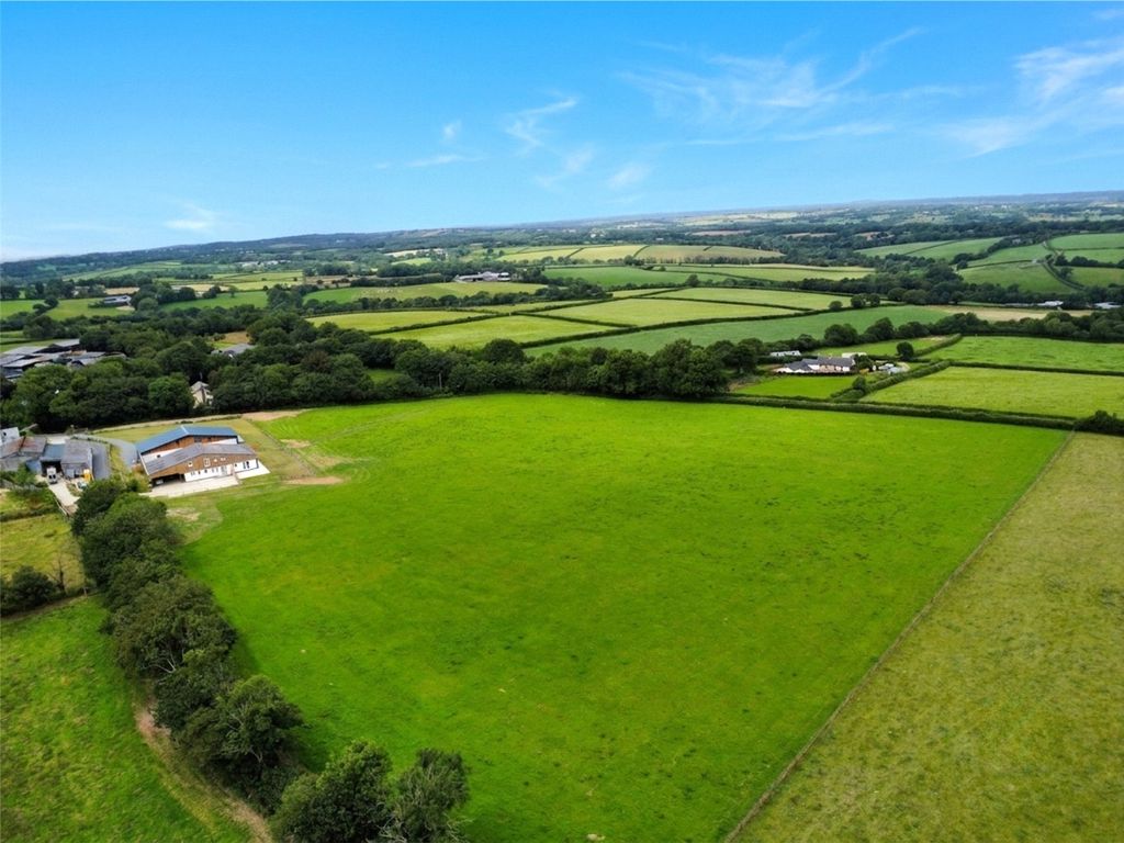 Property photo 2 of 25 Drone