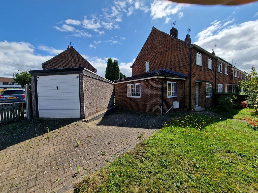 Property photo 1 of 23