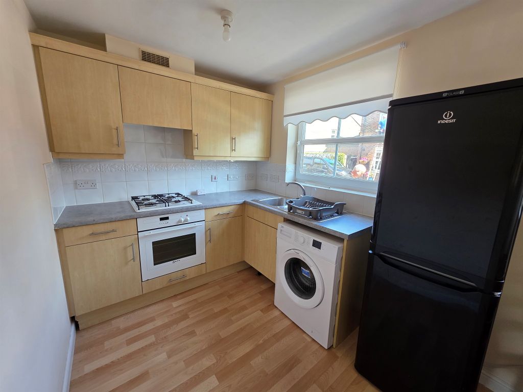 Property photo 3 of 9