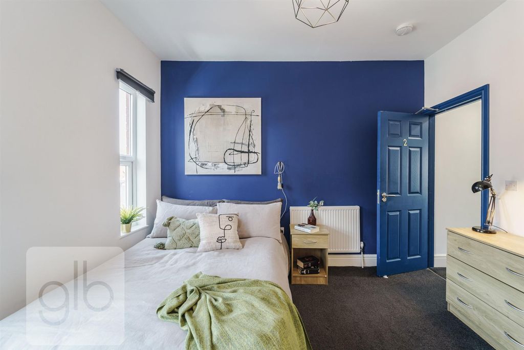 Property photo 1 of 10 4.Png