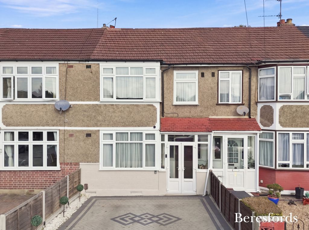 Property photo 1 of 19 Picture No. 01