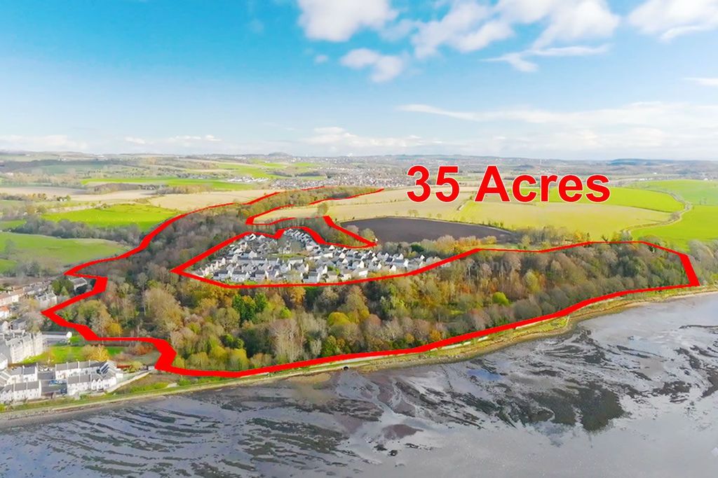 Property photo 1 of 9