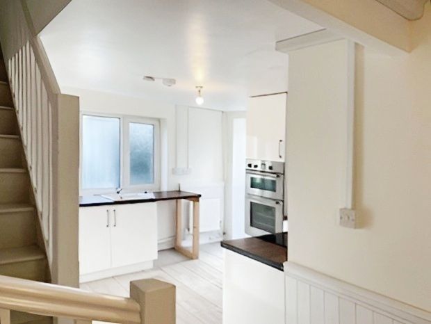 Property photo 3 of 13 Image