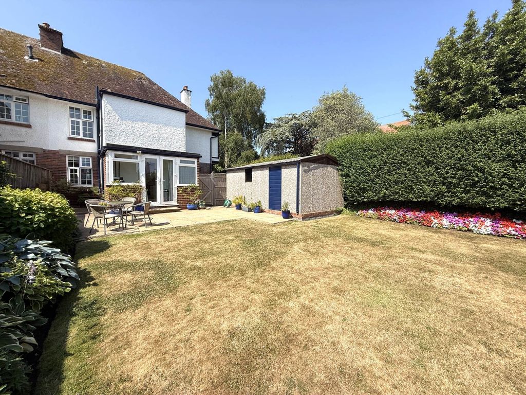 Property photo 3 of 18