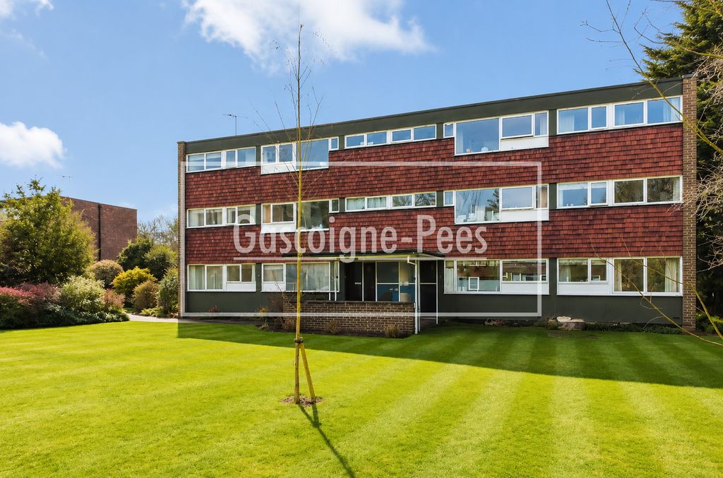 Property photo 1 of 6