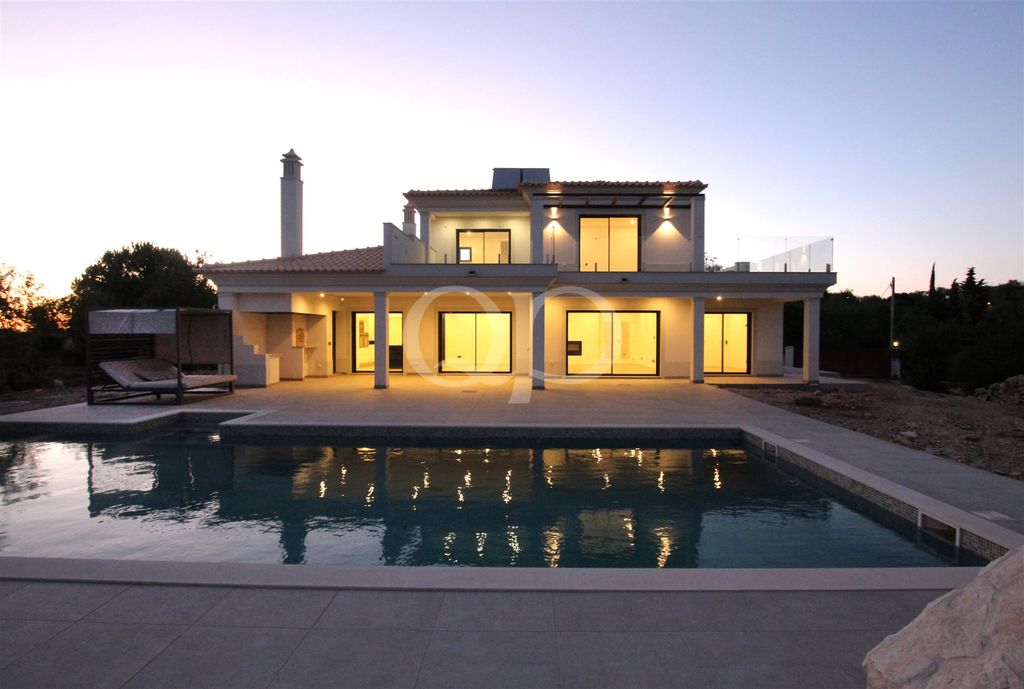 Property photo 1 of 60 Contemporary Turnkey Villa In The Loulé Countryside, Algarve