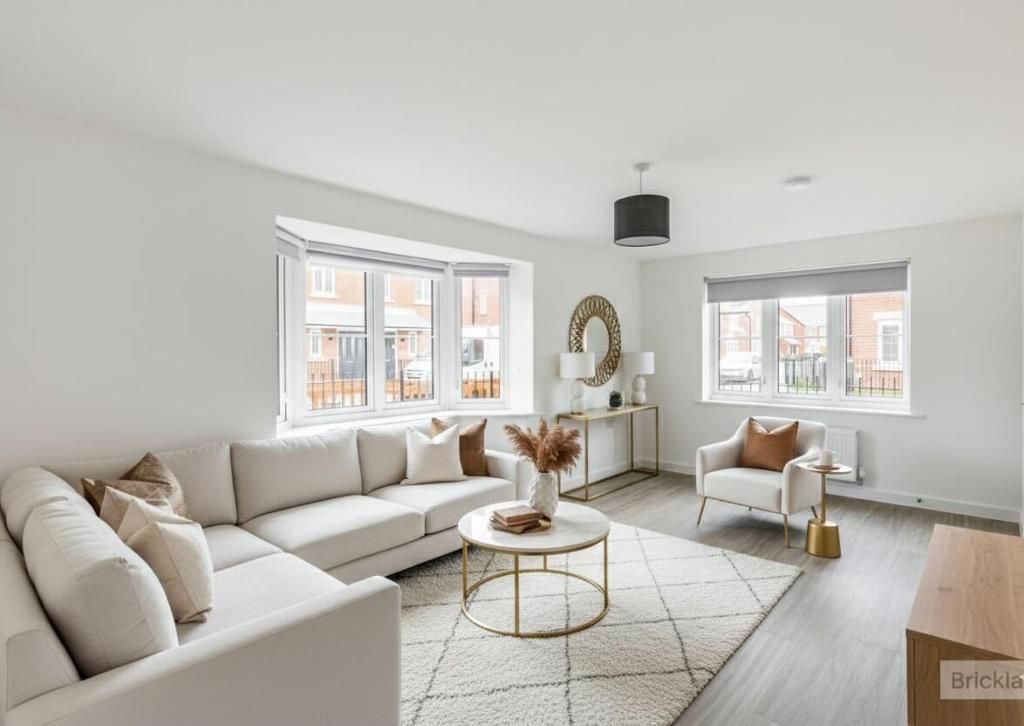 Property photo 2 of 11 Lounge