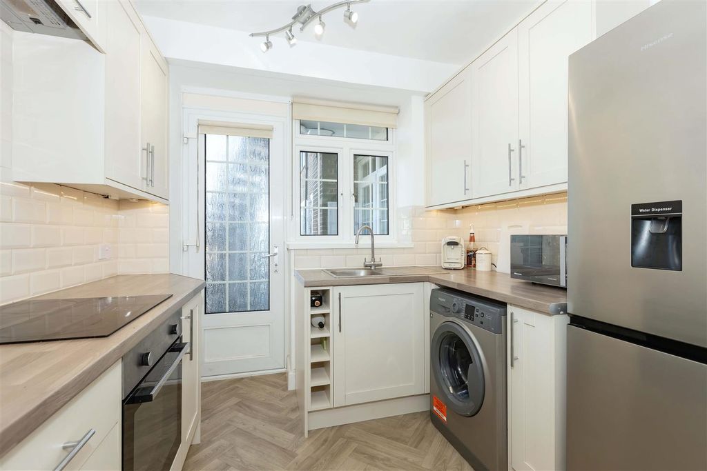 Property photo 3 of 12 Downview Court_4.Jpg