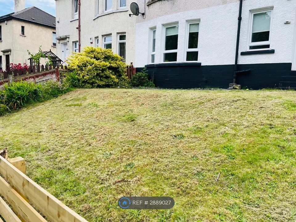 Property photo 2 of 13 Front Garden