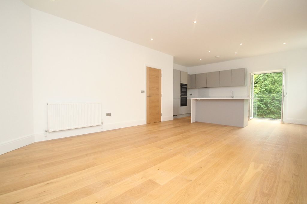 Property photo 2 of 10 Picture No. 09
