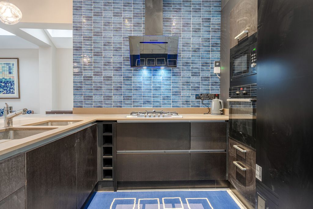 Property photo 3 of 19 1394076-20-6943Fe...