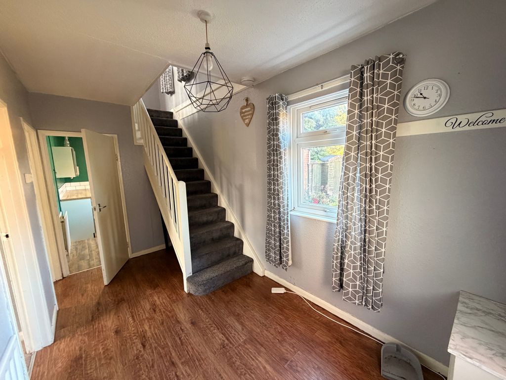 Property photo 2 of 13
