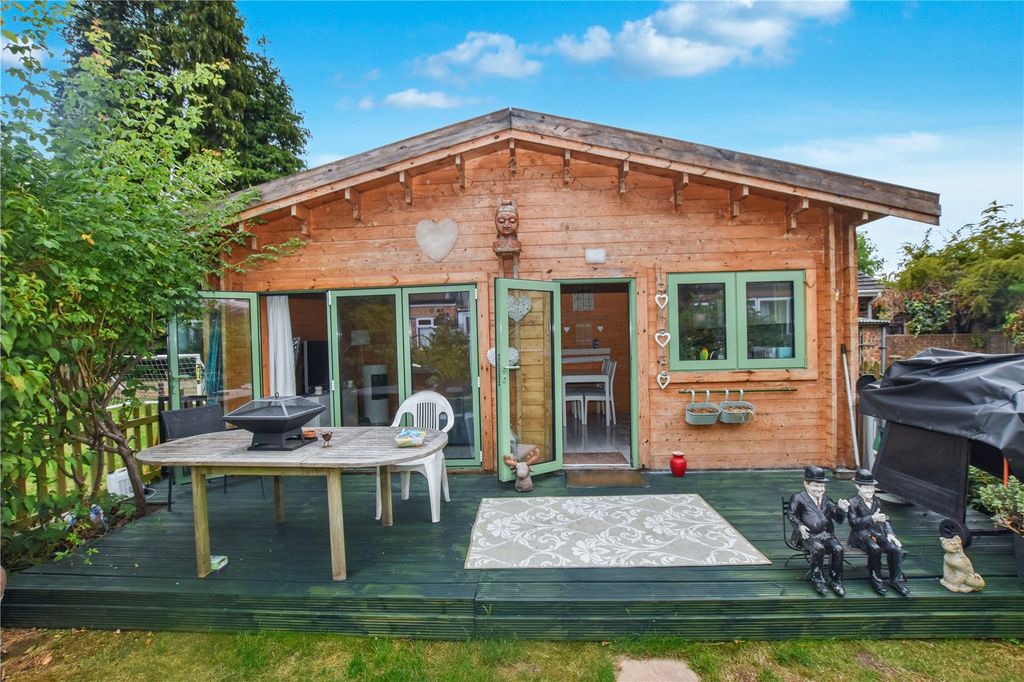 Property photo 2 of 25 Picture No. 07