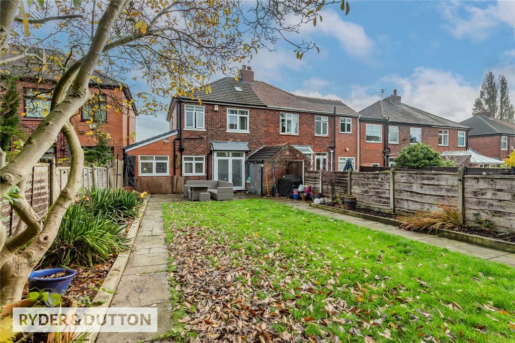 Property photo 3 of 29 Picture No. 27