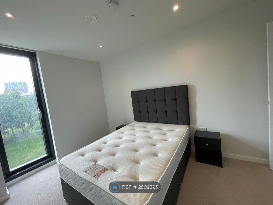 Property photo 3 of 9