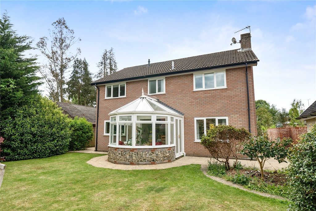 Property photo 1 of 21 Picture No. 14