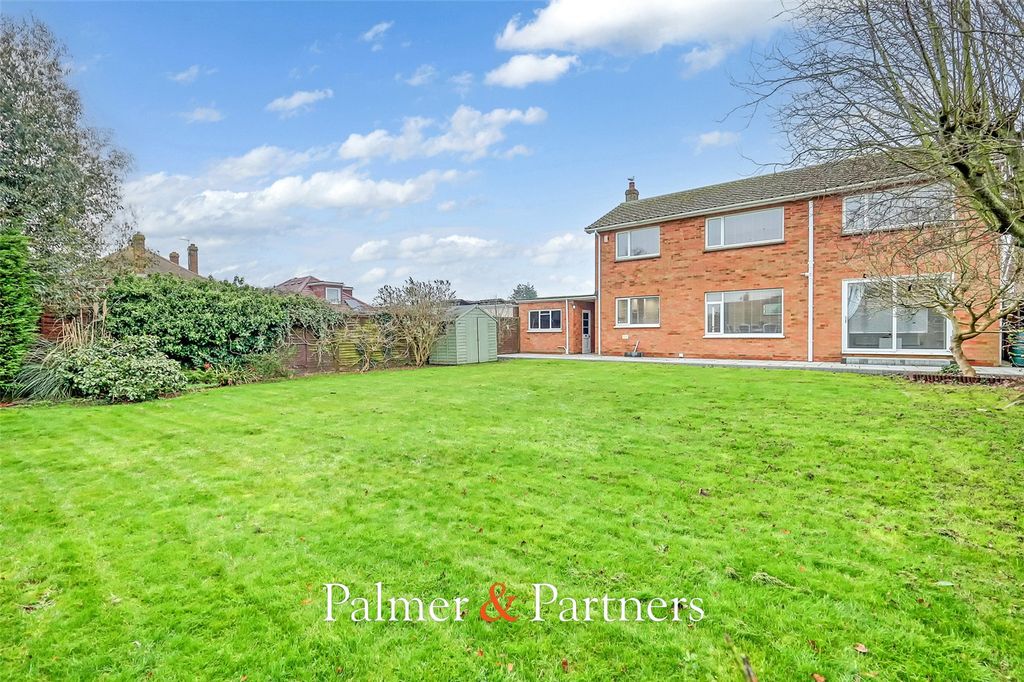 Property photo 3 of 30 Picture No. 07