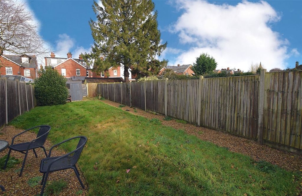 Property photo 2 of 15 Picture No. 18