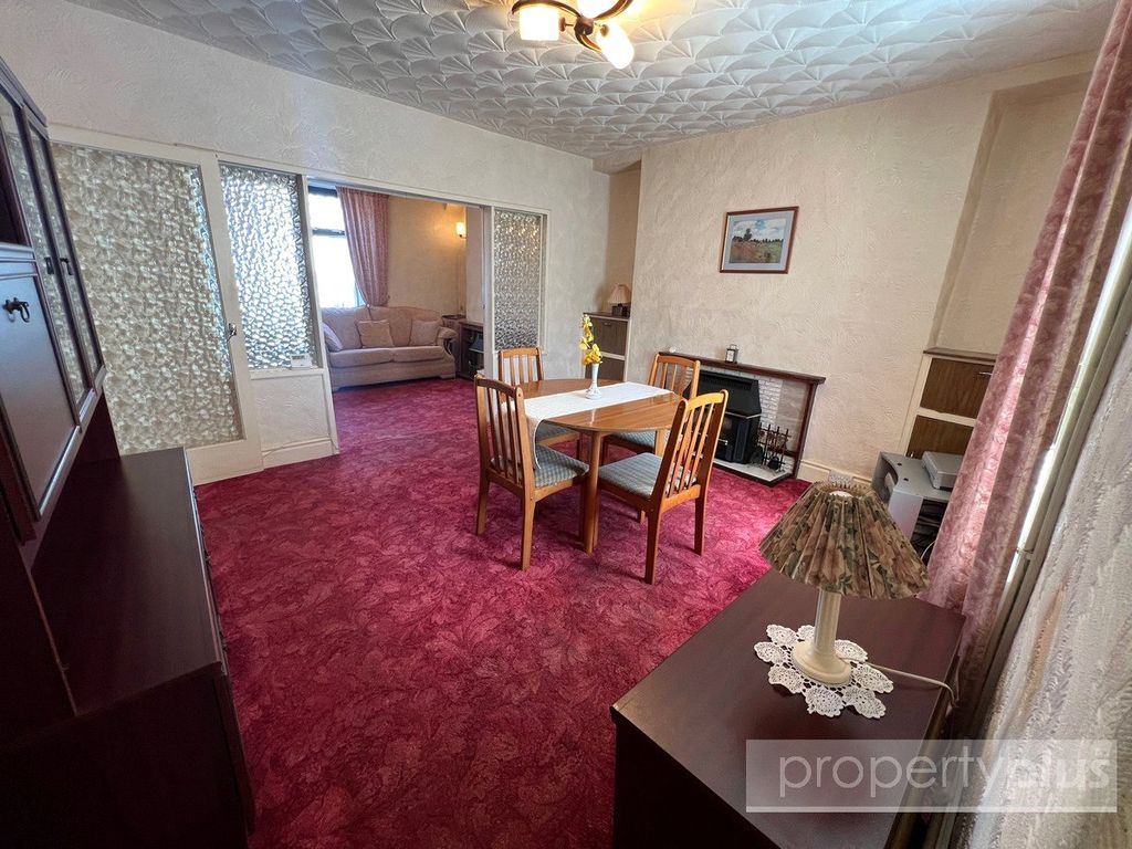 Property photo 3 of 14 Picture No. 09