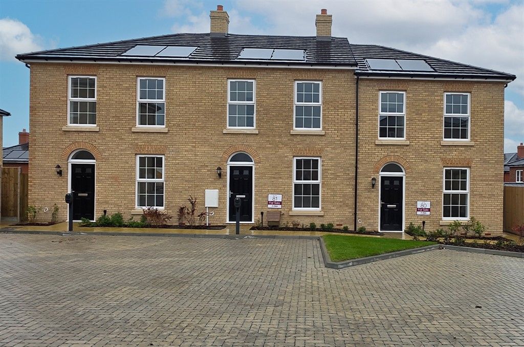 Property photo 1 of 10 External Front