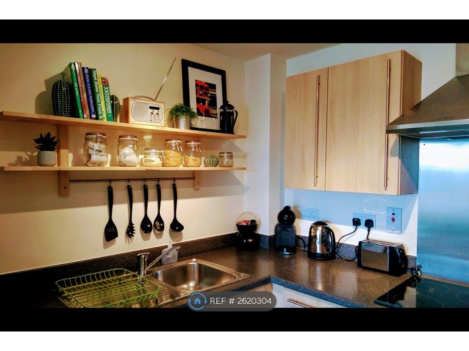 Property photo 2 of 30 Kitchen