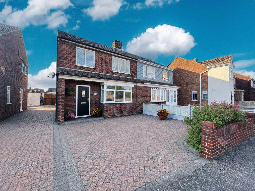 Property photo 1 of 50