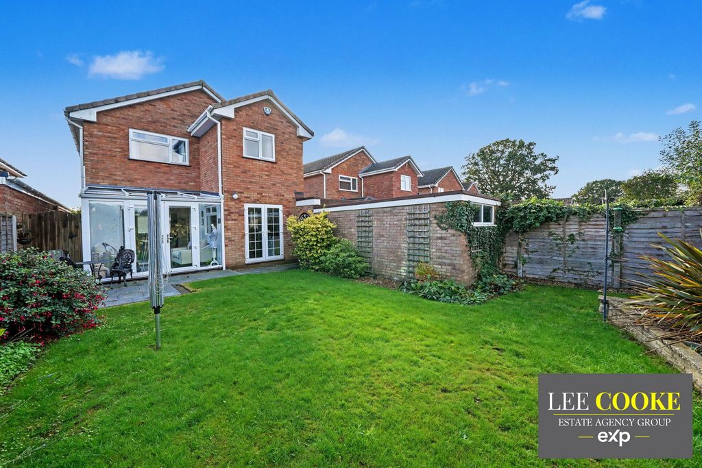 Property photo 3 of 36