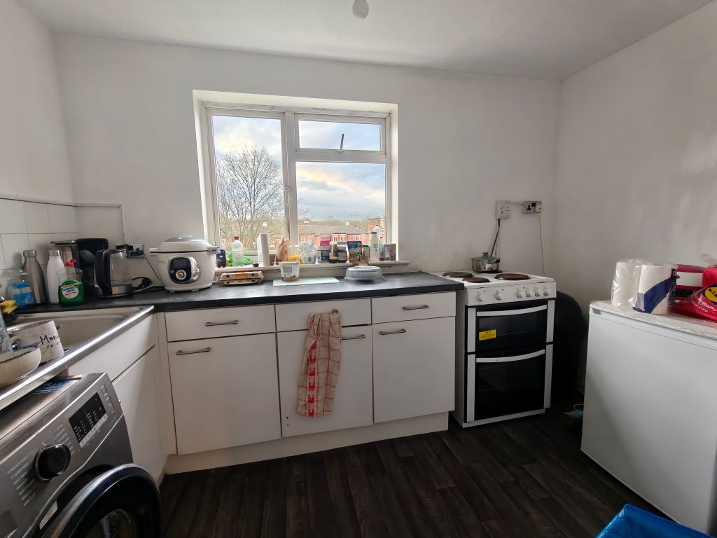 Property photo 2 of 3